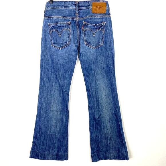 Levi's Lady Style Jeans Womens Sz 30 Wide Flare Leg Contrast Stitching Country - Picture 1 of 11